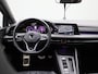 Volkswagen Golf 1.5 eTSI Aut. R-Line | Panoramadak | IQ Light | BlackStyle | Winterpakket | HeadUp Display | 18" Velgen |