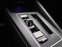 Volkswagen Golf 1.5 eTSI Aut. R-Line | Panoramadak | IQ Light | BlackStyle | Winterpakket | HeadUp Display | 18" Velgen |