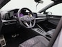 Volkswagen Golf 1.5 eTSI Aut. R-Line | Panoramadak | IQ Light | BlackStyle | Winterpakket | HeadUp Display | 18" Velgen |