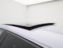 Volkswagen Golf 1.5 eTSI Aut. R-Line | Panoramadak | IQ Light | BlackStyle | Winterpakket | HeadUp Display | 18" Velgen |