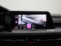 Volkswagen Golf 1.5 eTSI Aut. R-Line | Panoramadak | IQ Light | BlackStyle | Winterpakket | HeadUp Display | 18" Velgen |