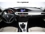 BMW 3-Serie Touring 320d Efficient Dynamics Edition Luxury Line - Navi, Leer, Clima, Xenon