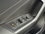 Volkswagen T-Roc 1.5 TSI R-Line black style DSG Panoramadak Carplay 19" velgen