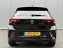 Volkswagen T-Roc 1.5 TSI R-Line black style DSG Panoramadak Carplay 19" velgen