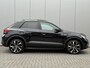 Volkswagen T-Roc 1.5 TSI R-Line black style DSG Panoramadak Carplay 19" velgen