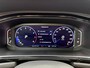 Volkswagen T-Roc 1.5 TSI R-Line black style DSG Panoramadak Carplay 19" velgen