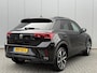 Volkswagen T-Roc 1.5 TSI R-Line black style DSG Panoramadak Carplay 19" velgen