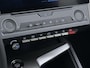 Peugeot 308 SW Active Pack Business 130pk Automaat | Navigatie via draadloze Apple Carplay / Android Auto | Climate Control | Cruise Control | Led koplampen | Parkeersensoren | Keyless start | Bluetooth | Digitaal instrumentenpaneel | Automatisch dimlicht | Regensensor | Elektrisch inklapbare spiegels | All seasonbanden | Trekhaak | 16" lichtmetalen velgen |