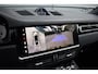 Porsche Cayenne Coupé 3.0 E-Hybrid Platinum Edition SportDesign *Krijt* | Sportuitlaat | ACC | Trekhaak | Ventilatie | Achterasbesturing | Bose | Head-Up | 22'' Wielen |
