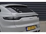 Porsche Cayenne Coupé 3.0 E-Hybrid Platinum Edition SportDesign *Krijt* | Sportuitlaat | ACC | Trekhaak | Ventilatie | Achterasbesturing | Bose | Head-Up | 22'' Wielen |