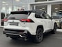 Toyota RAV4 2.5 Hybrid AWD GR SPORT Blind spot | 360° camera | Stoelgeheugen | Digitale binnenspiegel | Stoel/stuurwielverwarming | Keyless | Navigatie Apple CarPlay/Android Auto |