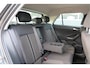 Volkswagen T-Roc 1.0 TSI 85kw 116pk Style Led, Virtual Cockpit, LMV, Camera , Trekhaak afneembaar, DAB+ ,Navigatie via Carplay, PDC etc.