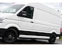 Volkswagen Crafter 35 2.0 TDI L3H3 PB Edition Adaptieve Cruise, Camera, LED, Carplay, Trekhaak, Automaat, 140pk, Sensoren, Multimedia, Uniek!