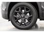 Jeep Avenger 1.2 e-Hybrid Black Edition | Rijklaar! | Pano | JBL Audio | Adapt. Cruise | Camera | 17'' | Stoelverw. | Elek. Achterklep