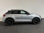 Volkswagen T-Roc 1.5 eTsi R-Line Automaat Climate control Adaptieve cruise control Panoramadak LED Navigatie Achteruitrijcamera Parkeersensoren Apple Carplay/ Android Auto Radio