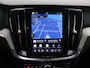 Volvo V60 T8 PLUG-IN HYRBID PLUS DARK 360GR CAM SCHUIFDAK TREKHAAK HEAD-UP DISPLAY