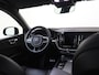 Volvo XC60 B4 R-Design | Panoramadak | Trekhaak | Carplay |