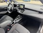 Toyota Corolla Touring Sports 1.8 Hybrid Style STOEL/STUURVERW EL-ACHTERKLEP HEAD-UP APPLE/ANDROID CLIMA AD-CRUISE 17" LM-VELGEN