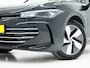 Volkswagen Passat Variant 1.5 eHybrid 204PK | Leder/Alcantara | Massage | Stoelkoeling | Trekhaak | HUD | 360 | Keyless