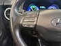 Hyundai Kona 1.6 GDI HEV Premium *Aut*Schuif/Kanteldak*Navi+Camera*Head-Up*Climate*Trekhaak