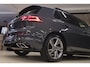 Volkswagen Golf 1.5 eTSI R-Line PANO/CAM/CARPLAY/KEYLES/IQ/ACC/VOL