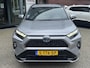 Toyota RAV4 2.5 Plug-in Hybrid AWD Dynamic TREKHAAK 1650KG TREKGEW EL-ACHTERKLEP 18'' LM-VELGEN CAMERA PARK-SENSOREN CLIMA APPLE/ANDROID