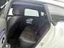 Mercedes-Benz CLA Shooting Brake 200 Business Solution AMG 58 kWh | Premium Pakket | Winterpakket | Nightpakket | Trekhaak | MBUX Augmented Reality navigatie | Smartphone integratie | Vast panoramadak | Massagefunctie | Warmtewerend, donkergetint glas |