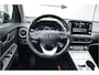 Hyundai Kona Electric EV Premium 64 kWh SOH 93,1%, Warmtepomp, Trekhaak voor fiets/koffer