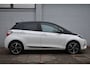 Toyota Yaris 1.5 Hybrid Bi-Tone Automaat 100pk |  Achteruitrijcamera | Cruise control | Bluetooth | Dealer onderhouden |