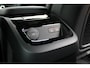 Volvo V60 T6 Plug-in hybrid AWD Plus Dark | Trekhaak | 360 graden camera | Verwarmbare voorstoelen en achterbank | Premium audio by Harman Kardon | Apple carplay/Android auto