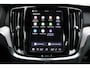 Volvo V60 T6 Plug-in hybrid AWD Plus Dark | Trekhaak | 360 graden camera | Verwarmbare voorstoelen en achterbank | Premium audio by Harman Kardon | Apple carplay/Android auto
