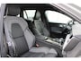 Volvo V60 T6 Plug-in hybrid AWD Plus Dark | Trekhaak | 360 graden camera | Verwarmbare voorstoelen en achterbank | Premium audio by Harman Kardon | Apple carplay/Android auto