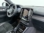 Volvo XC40 1.5 T4 Recharge R-Design / Trekhaak / Navigatie / 360 Camera / Stuur -en Stoelverwarmd / Parkeersensoren / Keyless / Elektr. koffer / 19'' LMV