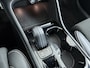 Volvo XC40 1.5 T4 Recharge R-Design / Trekhaak / Navigatie / 360 Camera / Stuur -en Stoelverwarmd / Parkeersensoren / Keyless / Elektr. koffer / 19'' LMV
