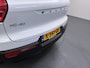 Volvo XC40 1.5 T4 Recharge R-Design / Trekhaak / Navigatie / 360 Camera / Stuur -en Stoelverwarmd / Parkeersensoren / Keyless / Elektr. koffer / 19'' LMV