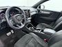 Volvo XC40 1.5 T4 Recharge R-Design / Trekhaak / Navigatie / 360 Camera / Stuur -en Stoelverwarmd / Parkeersensoren / Keyless / Elektr. koffer / 19'' LMV
