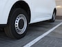 Volkswagen e-Transporter L1 71 kWh 136PK | Achterdeuren | Navi via App Connect | Cruise Control | Camera | Trekhaak | Parkeersensoren