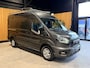 Ford Transit 350 2.0 TDCI L2H2 Limited 185 PK Automaat. Nav. Apple-carplay. camera. bi-xenon. trekhaak. 1 eigenaar.