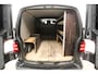 Volkswagen Transporter 2.0 TDI L2H1 150PK | Dubbele Cabine | Automaat | Airco | Cruise | Trekhaak | Navi | Parkeersens.