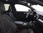 Volvo V60 2.0 T8 AWD + Dark | Trekhaak | HUD | Schuif-/Kanteldak
