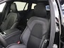 Volvo V60 2.0 T8 AWD + Dark | Trekhaak | HUD | Schuif-/Kanteldak