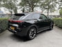 Volkswagen T-Roc 1.5 eTsi R-Line First Edition | WORDT VERWACHT | PANORAMADAK | ACHTERUITRIJCAMERA | SFEERVERLICHTING | ELEKTRISCHE KOFFERKLEP | IQ LIGHTS | STOELVERWARMING | STUURWIELVERWARMING | CLIMATE CONTROL | ADAPTIVE CRUISE CONTROL |