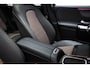 Mercedes-Benz EQB 250+ Electric Art 71 kWh | 7 PERSOONS | PANORAMADAK | DAB | APPLE | CAMERA
