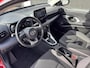 Toyota Yaris 1.5 Hybrid Dynamic Nieuw geleverd, Dealeronderhouden, Smart Key, Lichtmetalen velgen, LED, Achteruitrijcamera, Apple Carplay en/of Android auto navigatie.