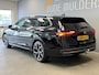 Volkswagen Passat Variant 1.5 eHybrid Business | Head up | Trekhaak | Memory | Adaptieve Cruise | Massage | Achterrijruitcamera | Stoelverwarming | Carplay |
