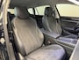 Volkswagen Passat Variant 1.5 eHybrid Business | Head up | Trekhaak | Memory | Adaptieve Cruise | Massage | Achterrijruitcamera | Stoelverwarming | Carplay |