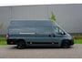 Peugeot Boxer 2.2 BlueHDi 180 L4H3 3.5t Zwaar Automaat |In topstaat |Full-Option |Adaptive Cruise |Groot scherm |Full-LED |Parkeersensoren rondom |2e airbag |BPM voordeel! |Mooie camperbasis