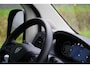 Peugeot Boxer 2.2 BlueHDi 180 L4H3 3.5t Zwaar Automaat |In topstaat |Full-Option |Adaptive Cruise |Groot scherm |Full-LED |Parkeersensoren rondom |2e airbag |BPM voordeel! |Mooie camperbasis