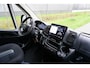 Peugeot Boxer 2.2 BlueHDi 180 L4H3 3.5t Zwaar Automaat |In topstaat |Full-Option |Adaptive Cruise |Groot scherm |Full-LED |Parkeersensoren rondom |2e airbag |BPM voordeel! |Mooie camperbasis