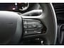 Peugeot Boxer 2.2 BlueHDi 180 L4H3 3.5t Zwaar Automaat |In topstaat |Full-Option |Adaptive Cruise |Groot scherm |Full-LED |Parkeersensoren rondom |2e airbag |BPM voordeel! |Mooie camperbasis